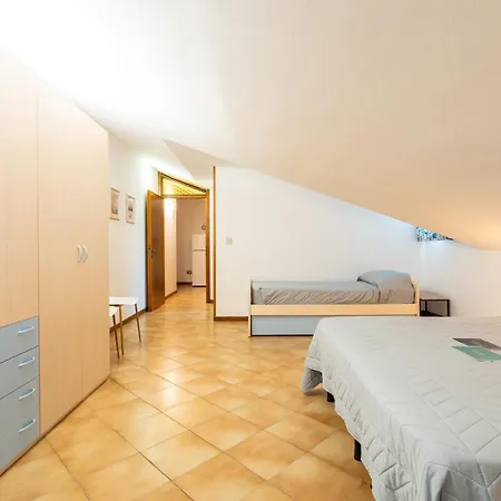3 Piazza Brescia * Lido di Jesolo