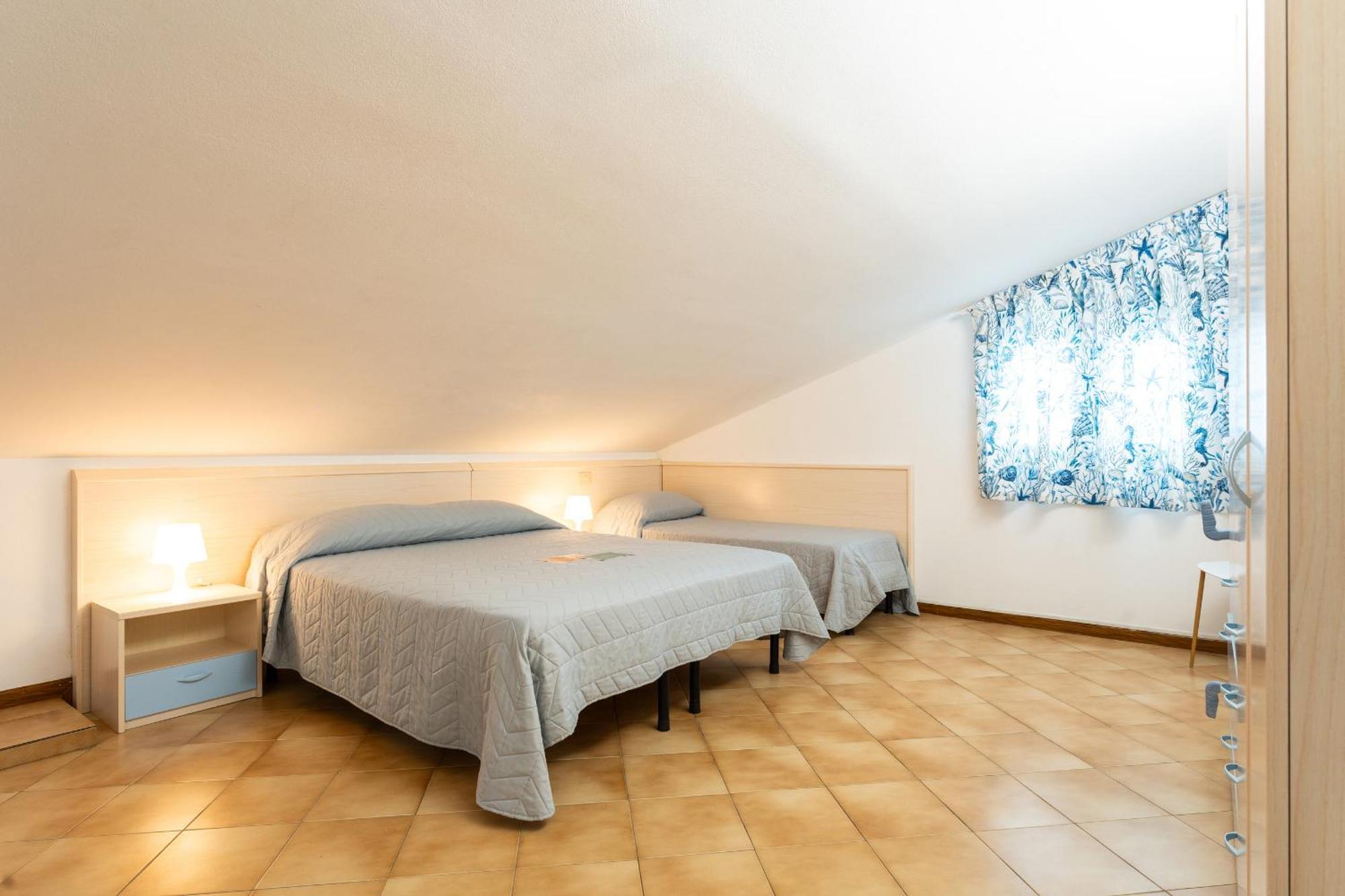 Apartment Quadrilocale E Mansarde Bafile241 - Adria - Family