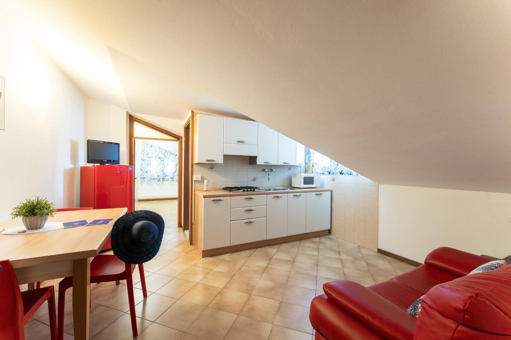 Quadrilocale E Mansarde Bafile241 - Adria - Family Apartment
