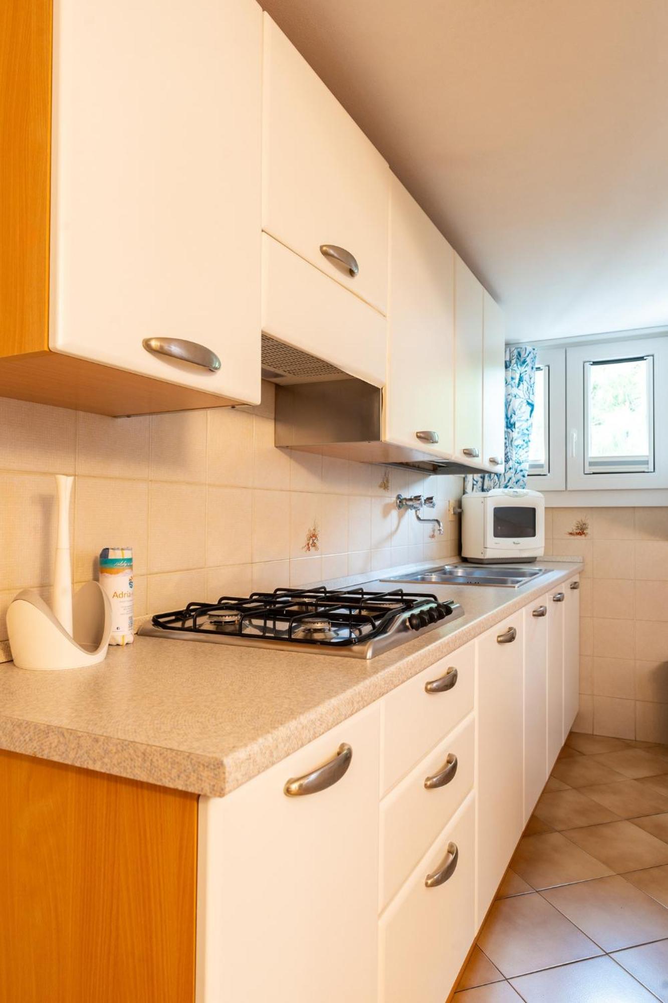Quadrilocale E Mansarde Bafile241 - Adria - Family Apartment